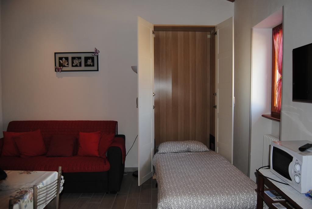 Casa Da Giorgia Apartment เลซเซโน ภายนอก รูปภาพ